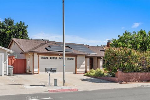 Photo of 10424 2nd st St, Santee, CA 92071 (MLS # OC26018513)