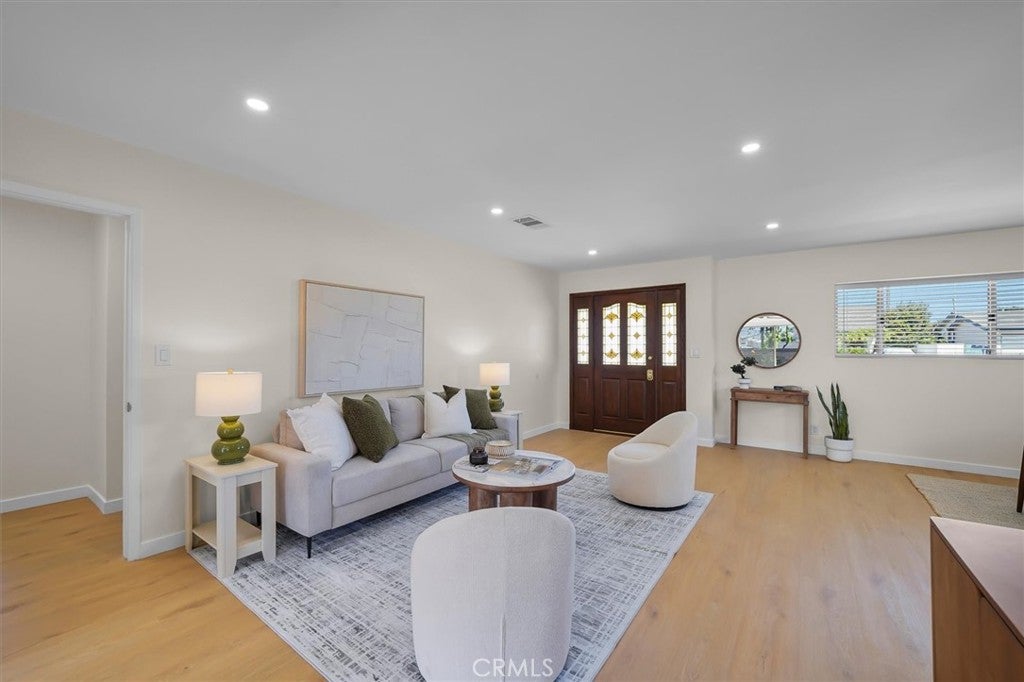 5206 Ruby Street