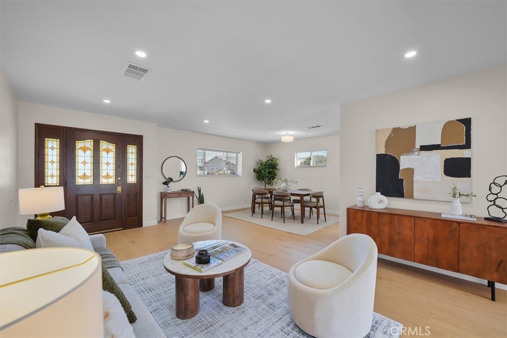 5206 Ruby Street