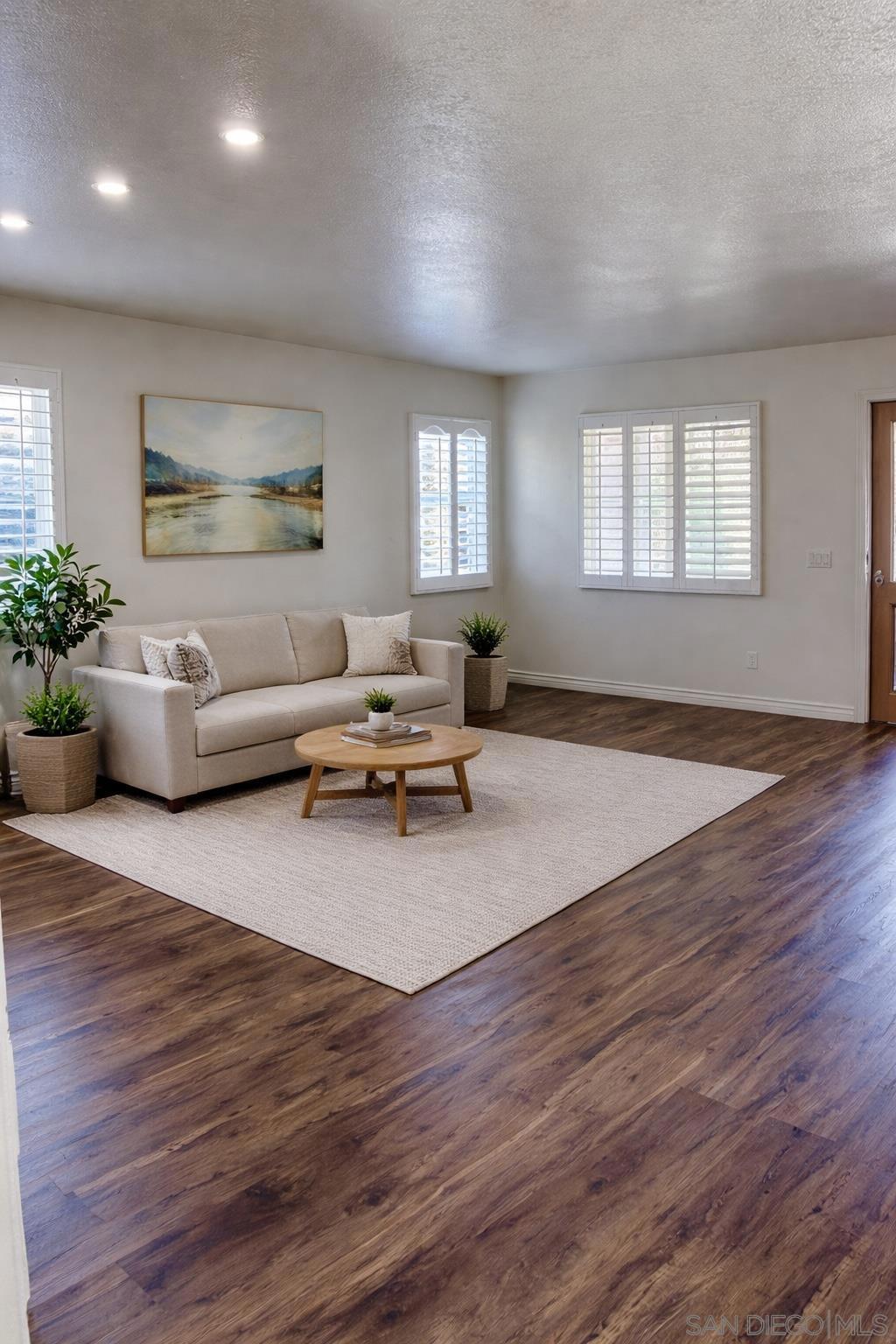 53009 Rose Sachet Lane