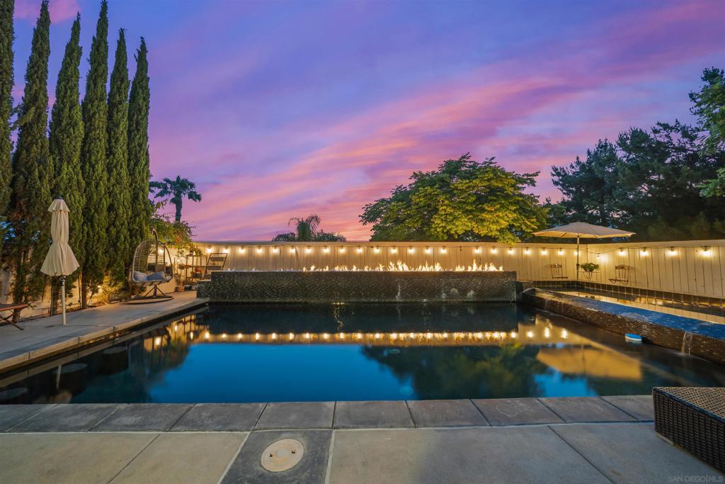 1238 Silver Hawk Way