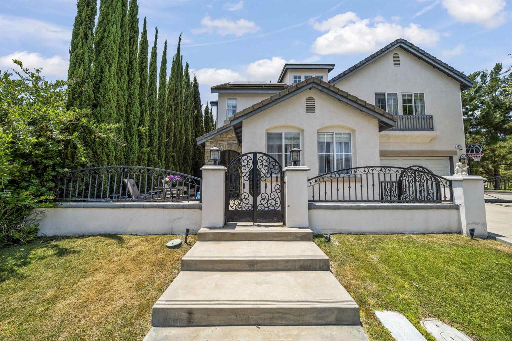 1238 Silver Hawk Way