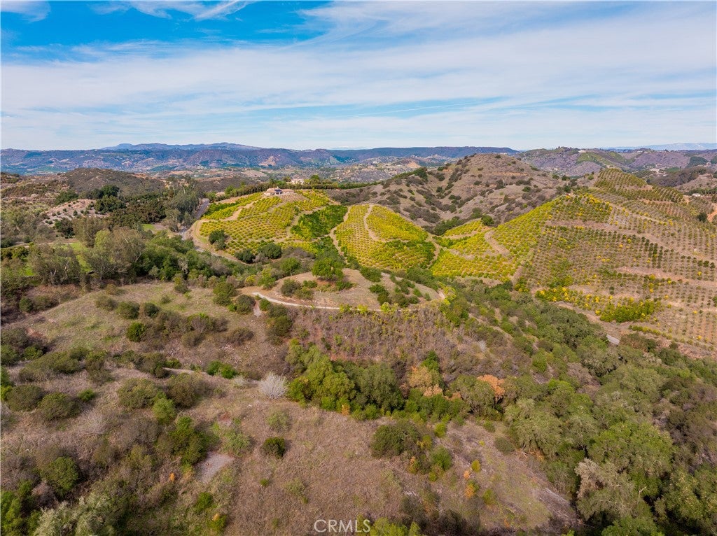 46121 Avenida Tierra