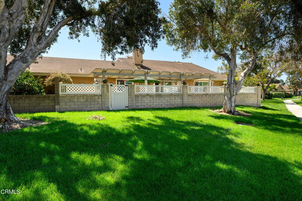 28210 Village 28