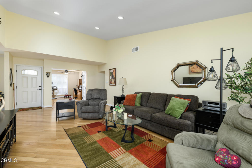 28210 Village 28