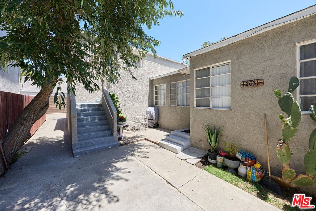 12029 Washington Place