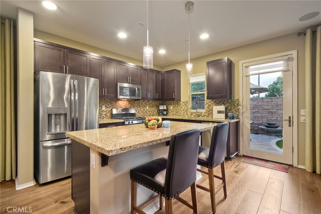 2076 Blue Oak Lane