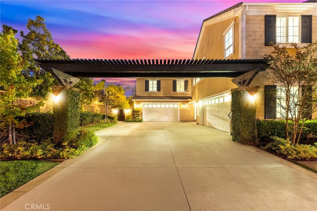 4052 Oldenburg Lane