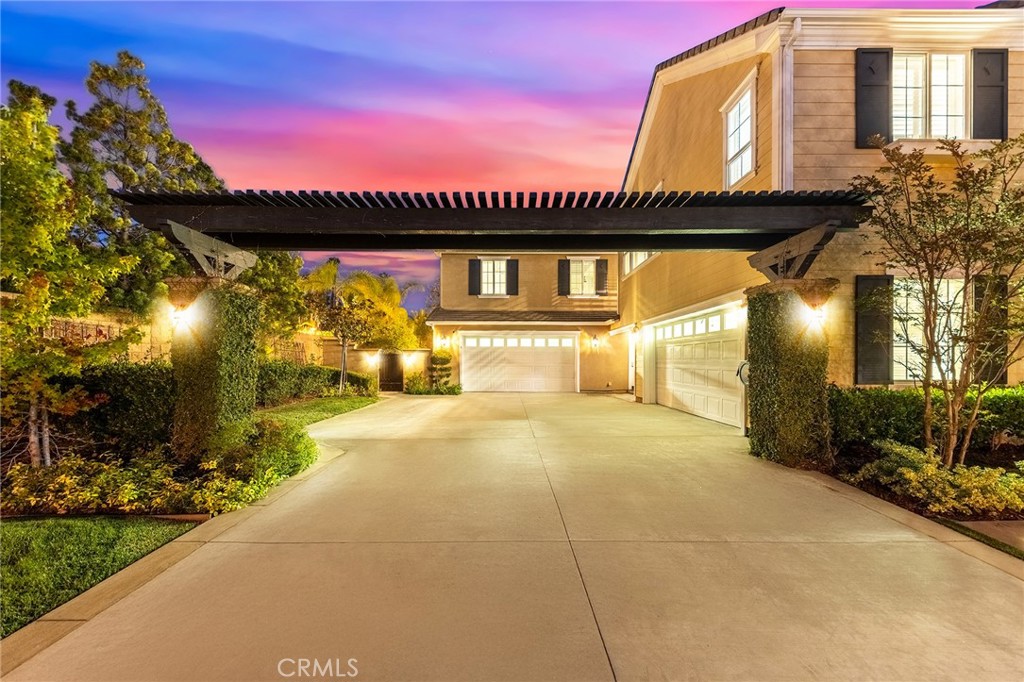 4052 Oldenburg Lane