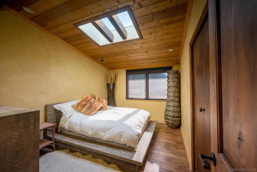 Pacific Beach - Residential Lease
