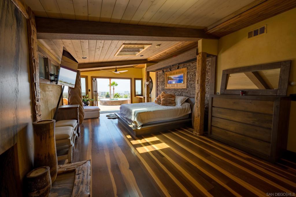 Pacific Beach - Residential Lease