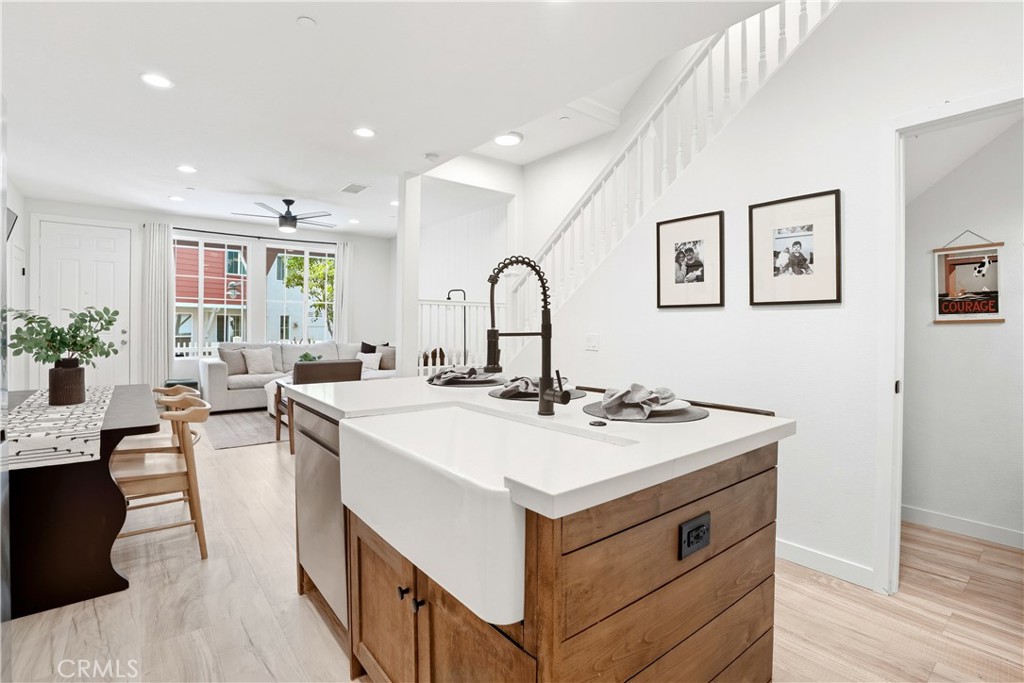 26 Quartz Lane