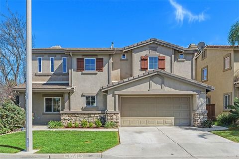 Photo of 35700 Emily Ave, Murrieta, CA 92563 (MLS # IV26048740)
