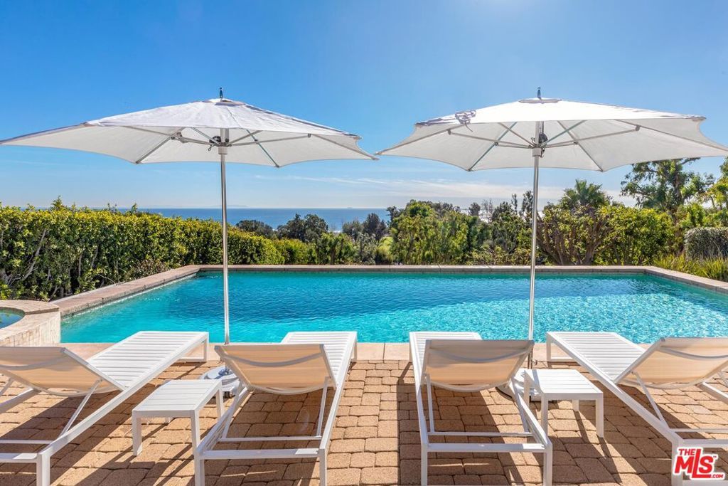 Photo of 27727 Pacific Coast Highway, Malibu, CA 90265 (MLS # 26640025)