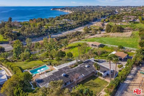 Photo of 27727 Pacific Coast Highway, Malibu, CA 90265 (MLS # 26640025)