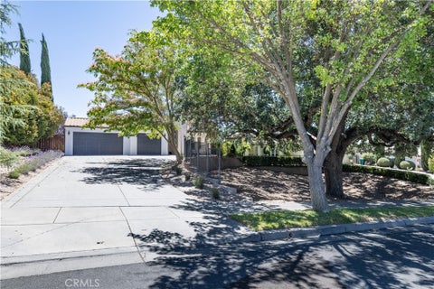 Tiny photo for 915 Vista Cerro Drive, Paso Robles, CA 93446 (MLS # NS26142123)