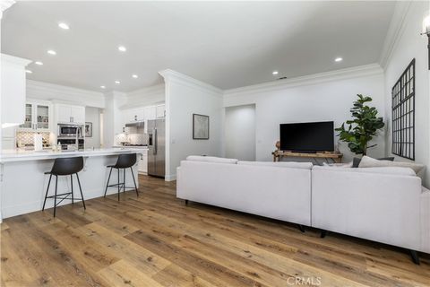Tiny photo for 915 Vista Cerro Drive, Paso Robles, CA 93446 (MLS # NS26142123)