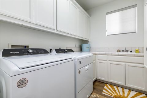 Tiny photo for 915 Vista Cerro Drive, Paso Robles, CA 93446 (MLS # NS26142123)