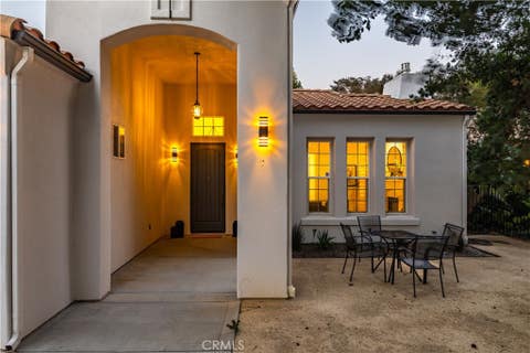 Tiny photo for 915 Vista Cerro Drive, Paso Robles, CA 93446 (MLS # NS26142123)