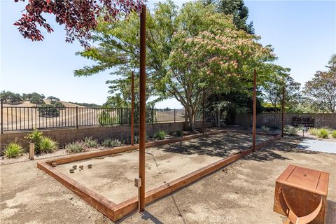 Tiny photo for 915 Vista Cerro Drive, Paso Robles, CA 93446 (MLS # NS26142123)