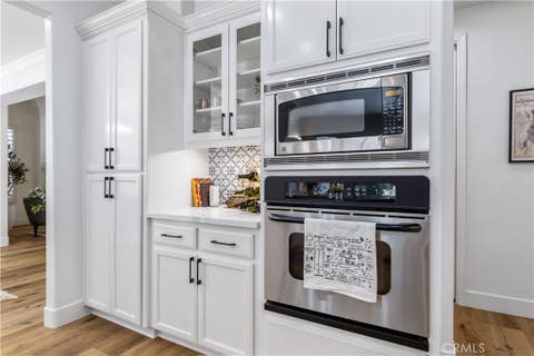 Tiny photo for 915 Vista Cerro Drive, Paso Robles, CA 93446 (MLS # NS26142123)