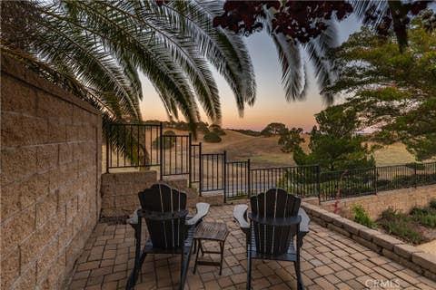 Tiny photo for 915 Vista Cerro Drive, Paso Robles, CA 93446 (MLS # NS26142123)