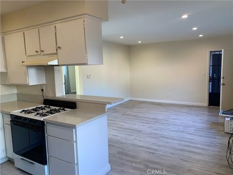 Photo of 5021 Atlantic Avenue #27, Long Beach, CA 90805 (MLS # PW25239219) Photo of 5021 Atlantic Avenue #27, Long Beach, CA 90805 (MLS # PW25239219)
