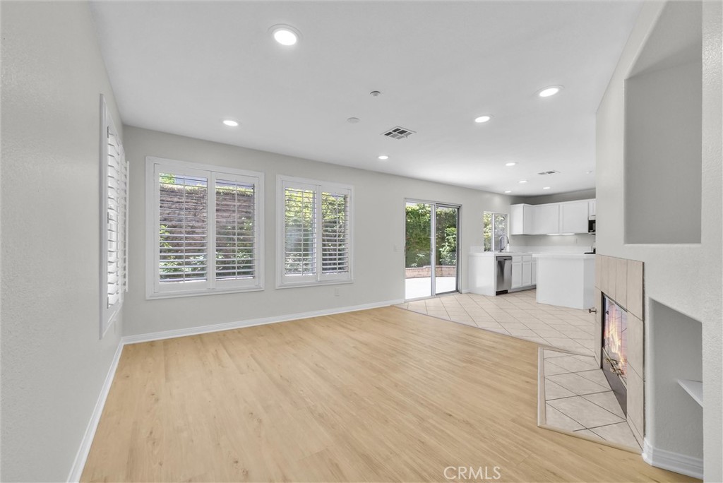 431 Blue Jay Drive