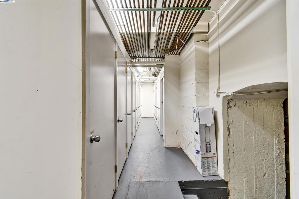 NOB HILL - Residential