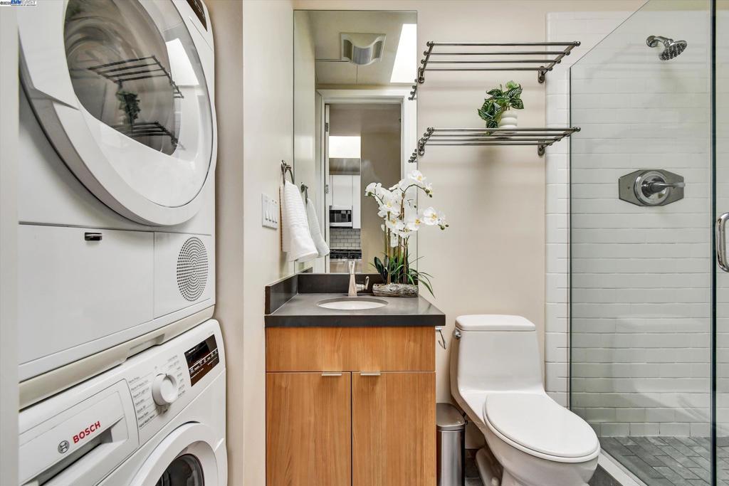 NOB HILL - Residential