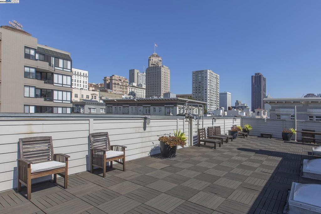 NOB HILL - Residential