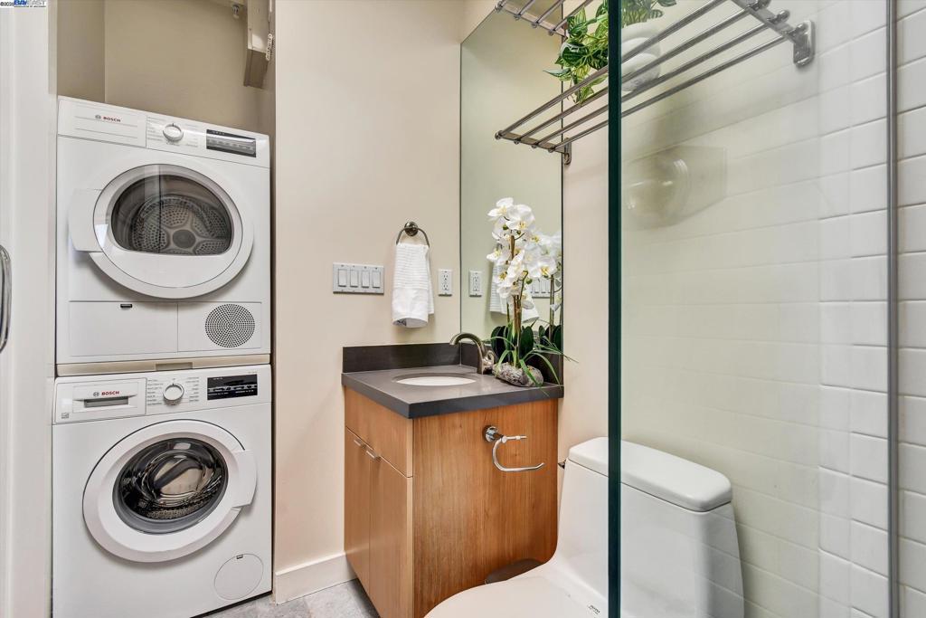 NOB HILL - Residential