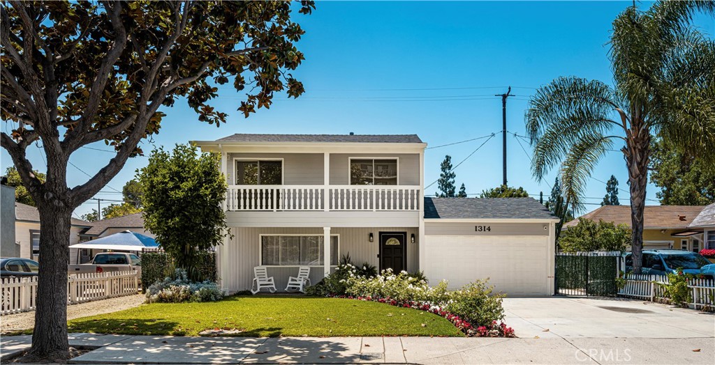 1314 N Flower