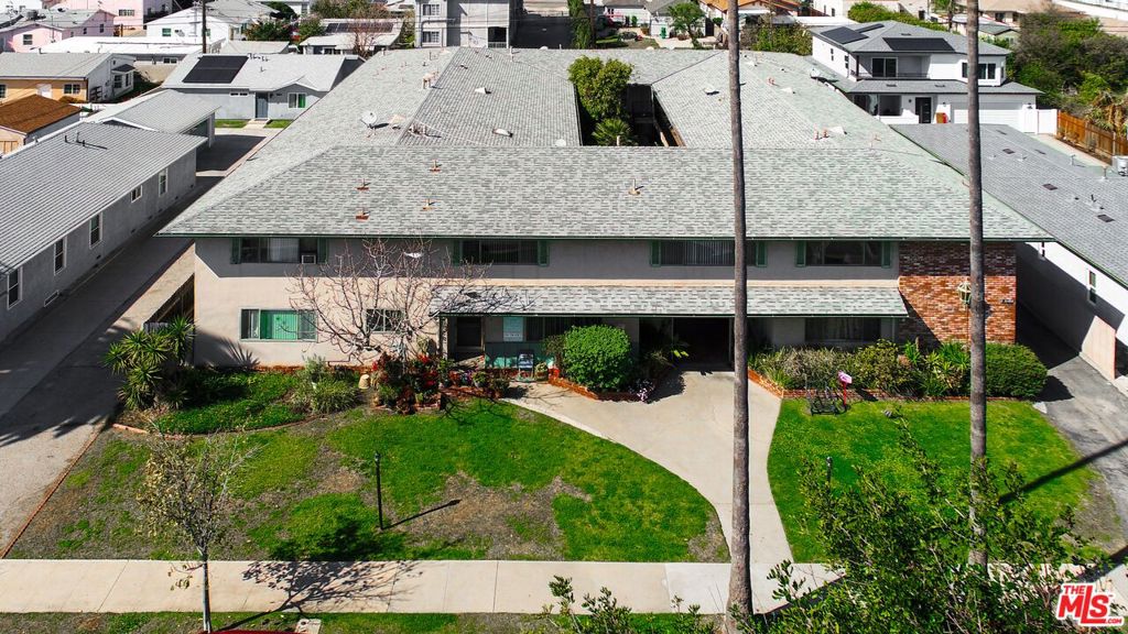 401 Raymond Avenue