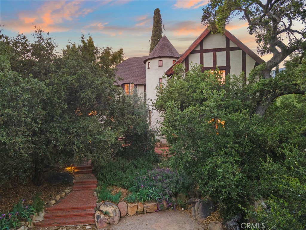 520 Foothill Road
