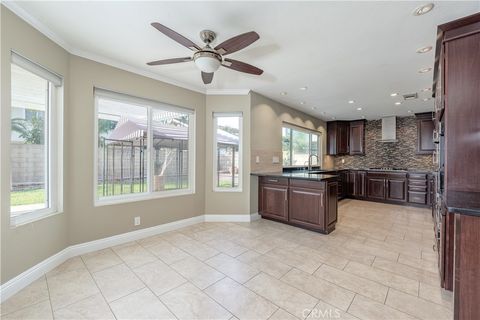 18377 Stanislaus Fountain Valley CA 92708