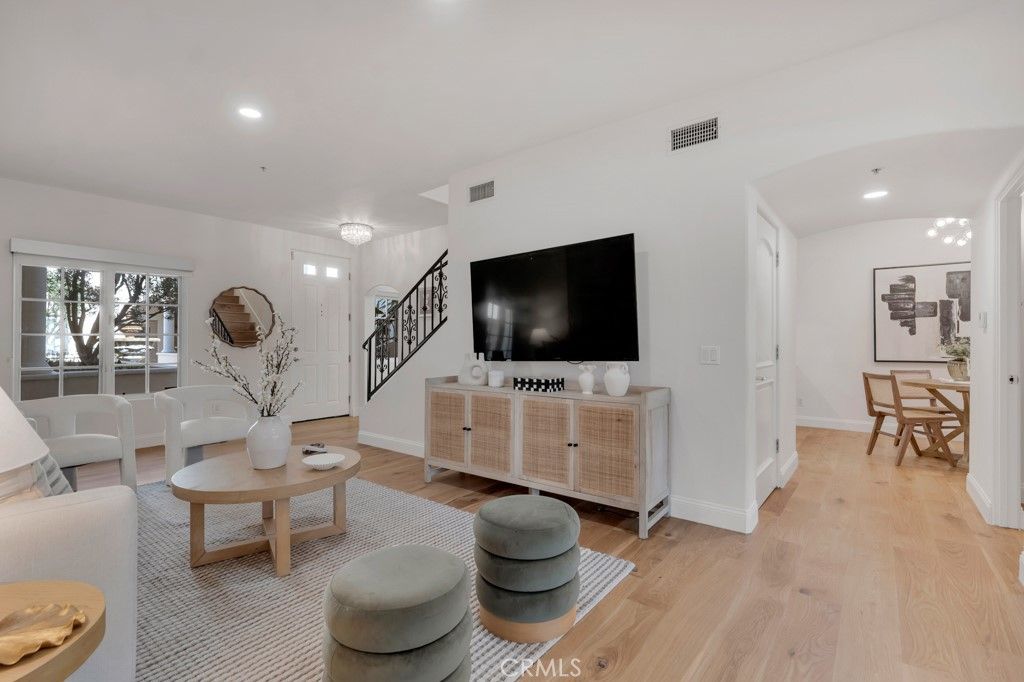 Photo of 851 N San Vicente Blvd #128, West Hollywood, CA 90069 (MLS # RS25232809)