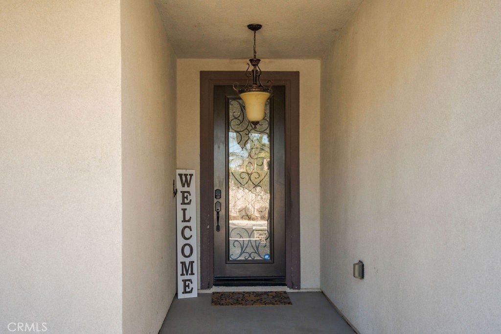 39099 Crown Ranch Rd