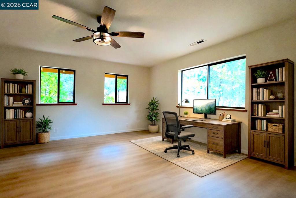 26625 26625 Cedar Ave