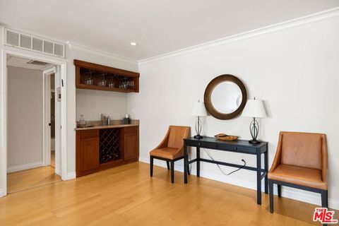 Tiny photo for 11965 Gorham Avenue #504, Los Angeles, CA 90049 (MLS # 26646015)