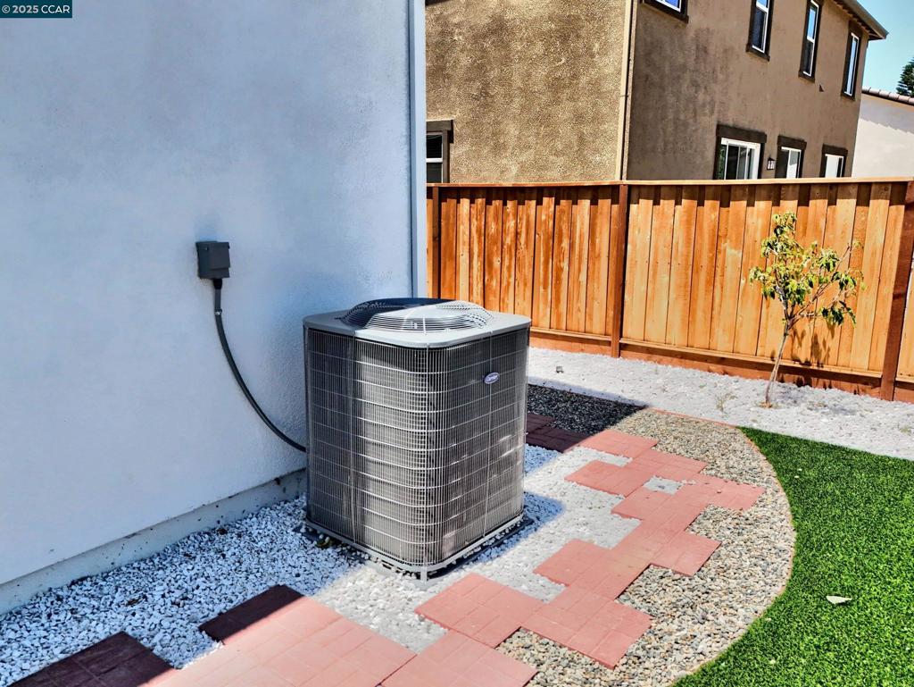 DEER VALLEY - Residential