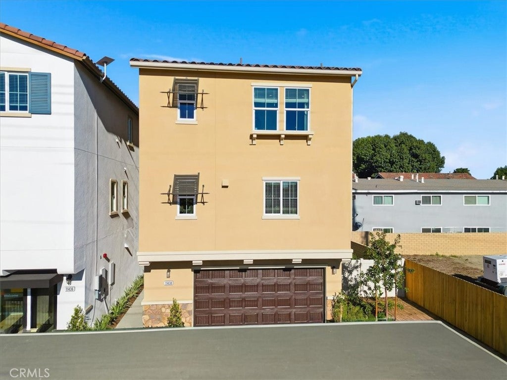 11457 Clover Lane