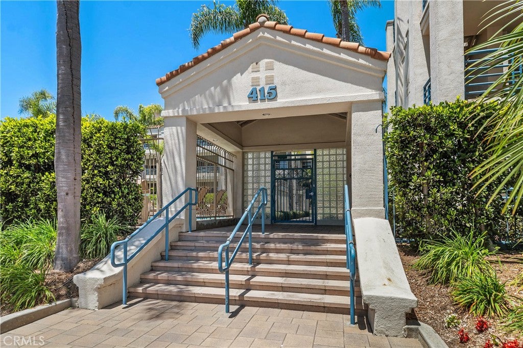 415 Townsquare Lane