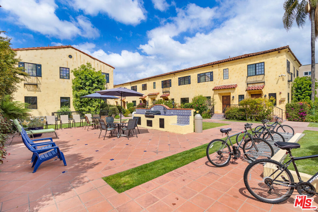 2623 Ellendale Place