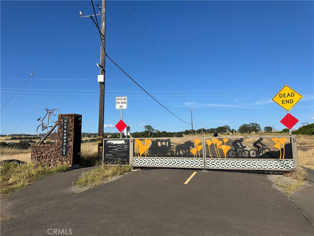 0 5.9 AC Corner of Yosemite & Humboldt Rd