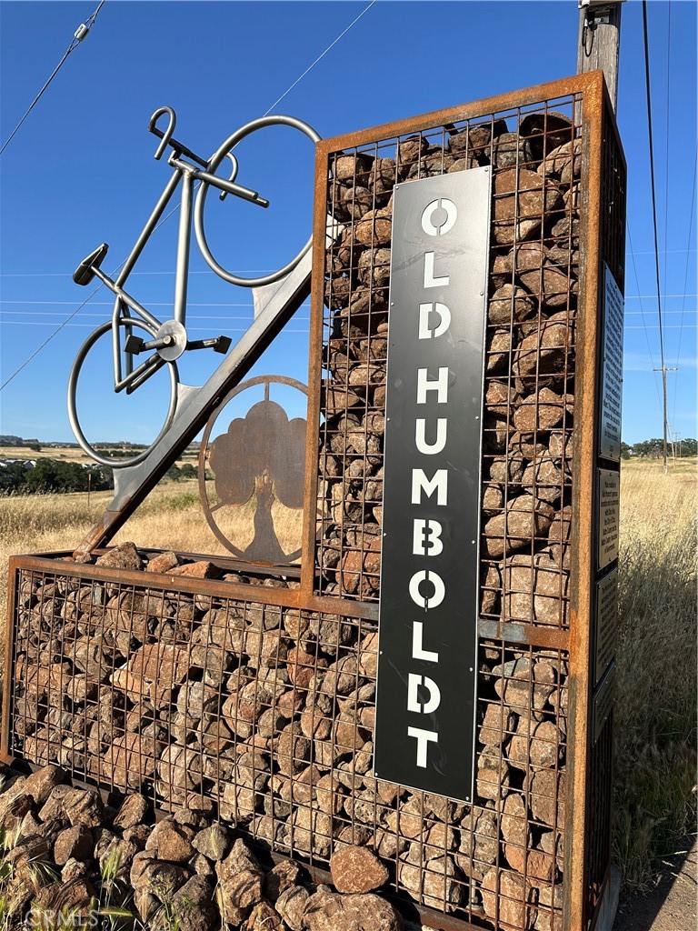 0 5.9 AC Corner of Yosemite & Humboldt Rd