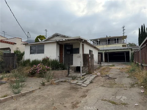 MLS: OC26145896