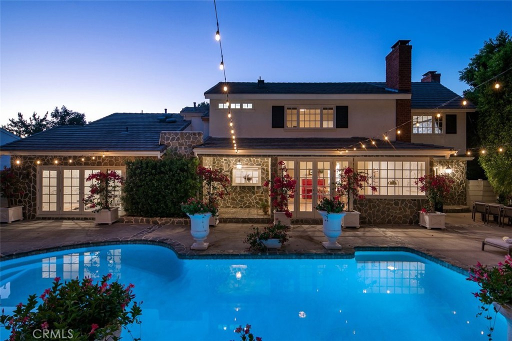 3228 Berry Drive