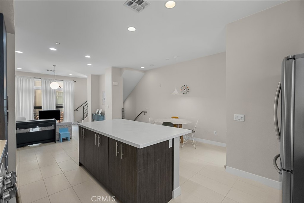 2753 Waverly Drive 705