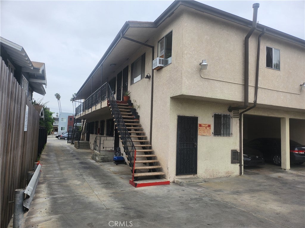 1406 Crenshaw